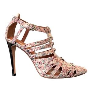 NWOT Rebecca Minkoff caged patent leather heel